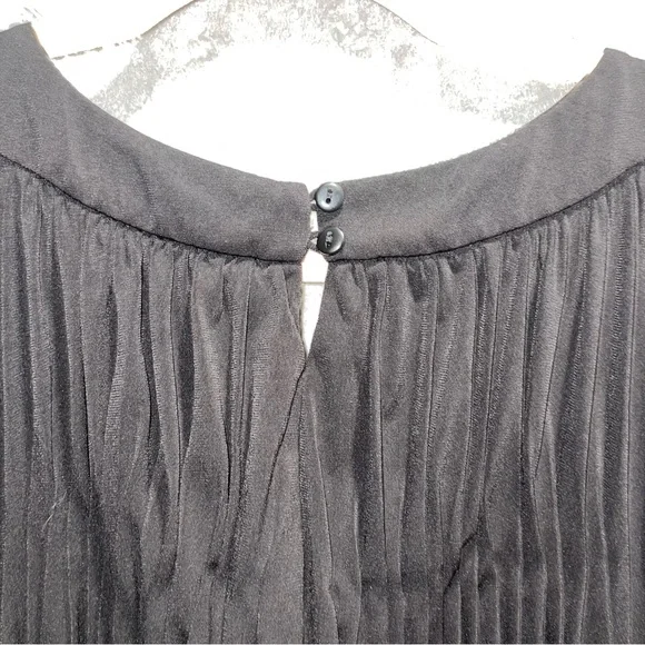 Melrose Social Black Silver Handkerchief Cocktail Party Dress Size 18 - Picture 9 of 13